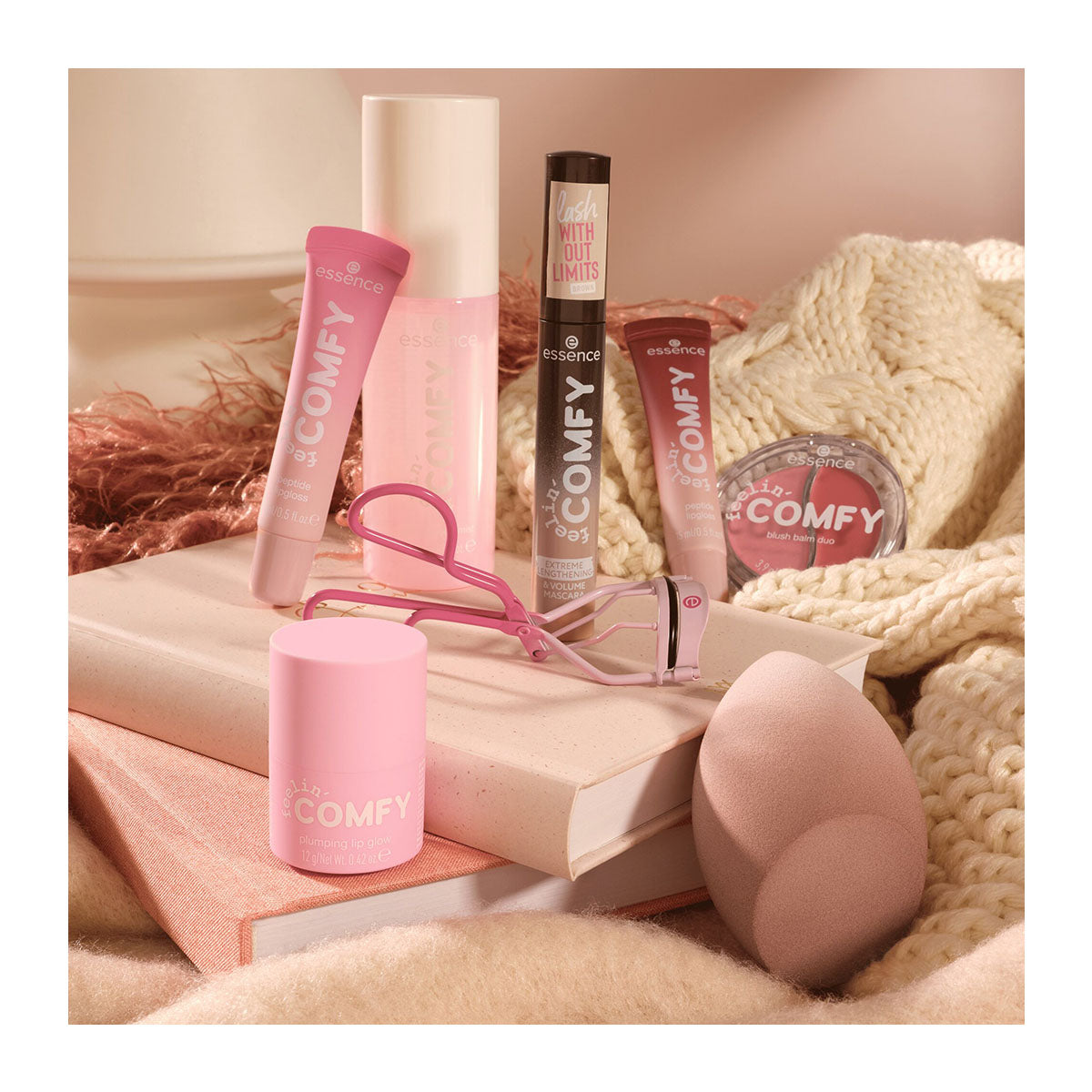 Essence Feelin' Comfy Peptide Lip Gloss 01 Strawberry Self-love | M00200443222