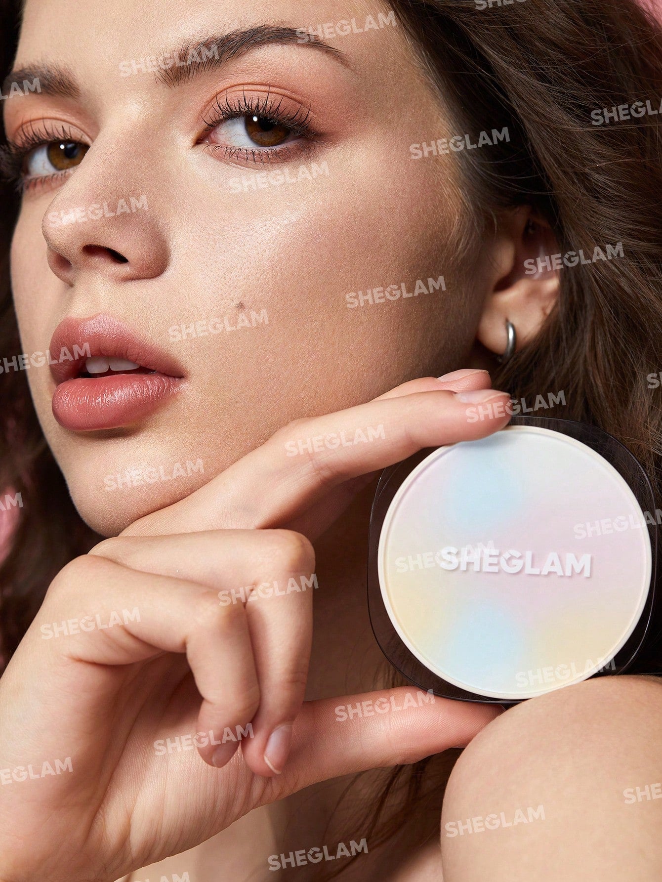 SHEGLAM Radiance Ring 3‑in‑1 Colour‑Correcting Illuminating Setting Powder